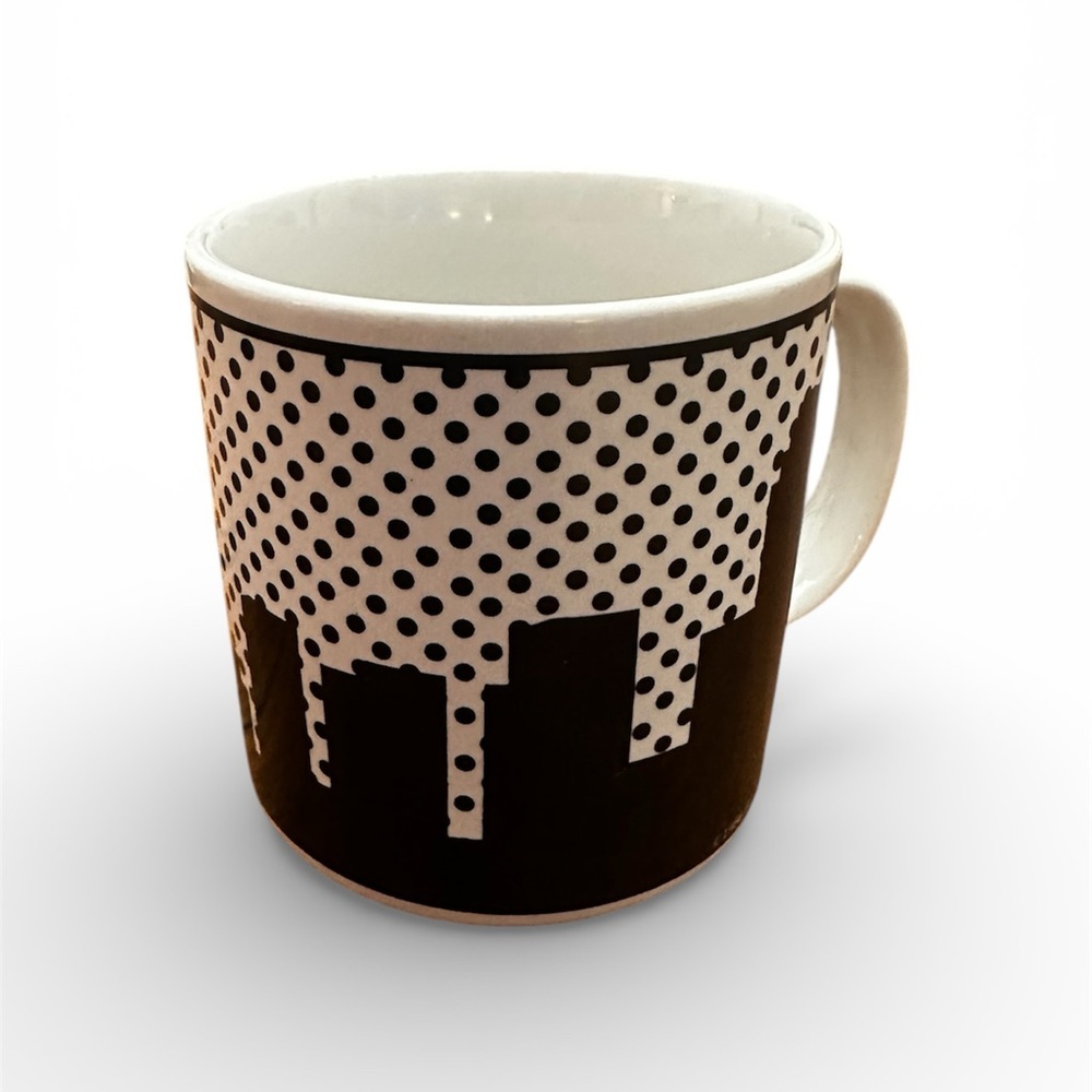 Vintage 1986 The Paradies Shops Dallas Skyline Mug - Picture 3 of 9